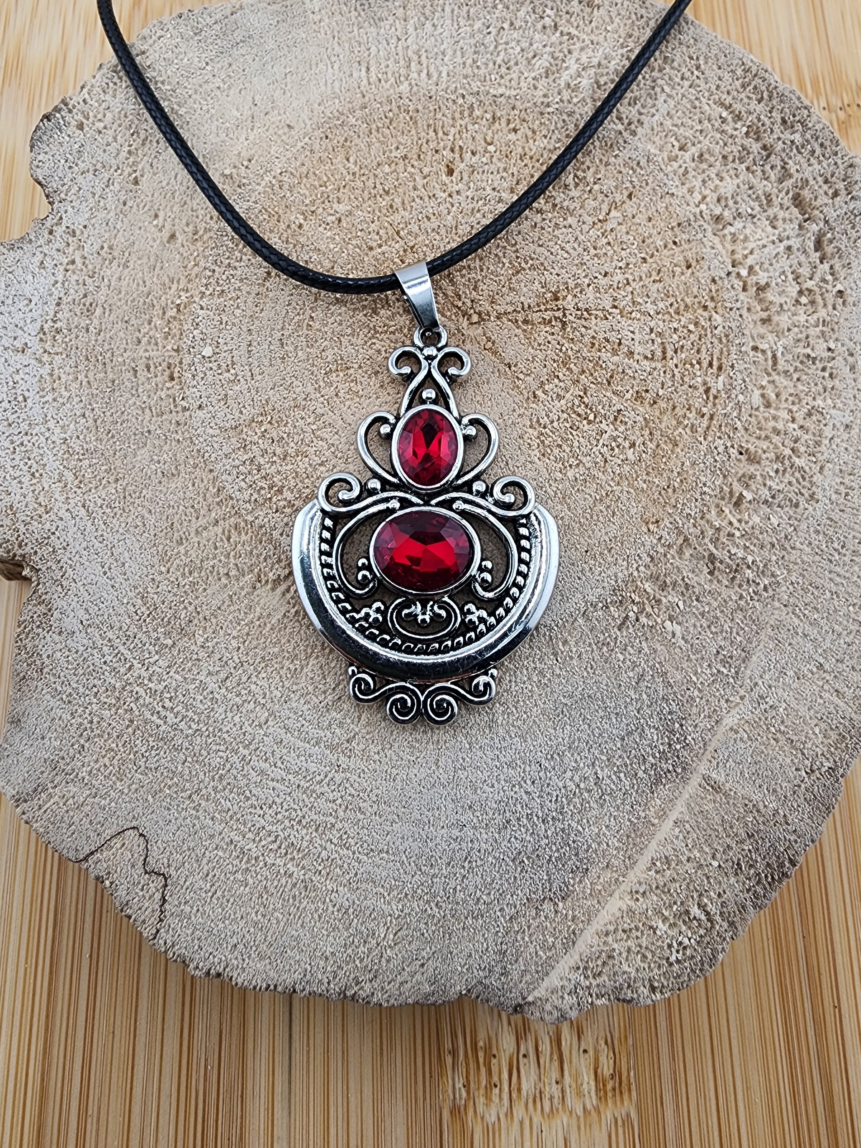 18in Adjustable Silver Tome Filigree Pendant Necklace with Red Gemstones