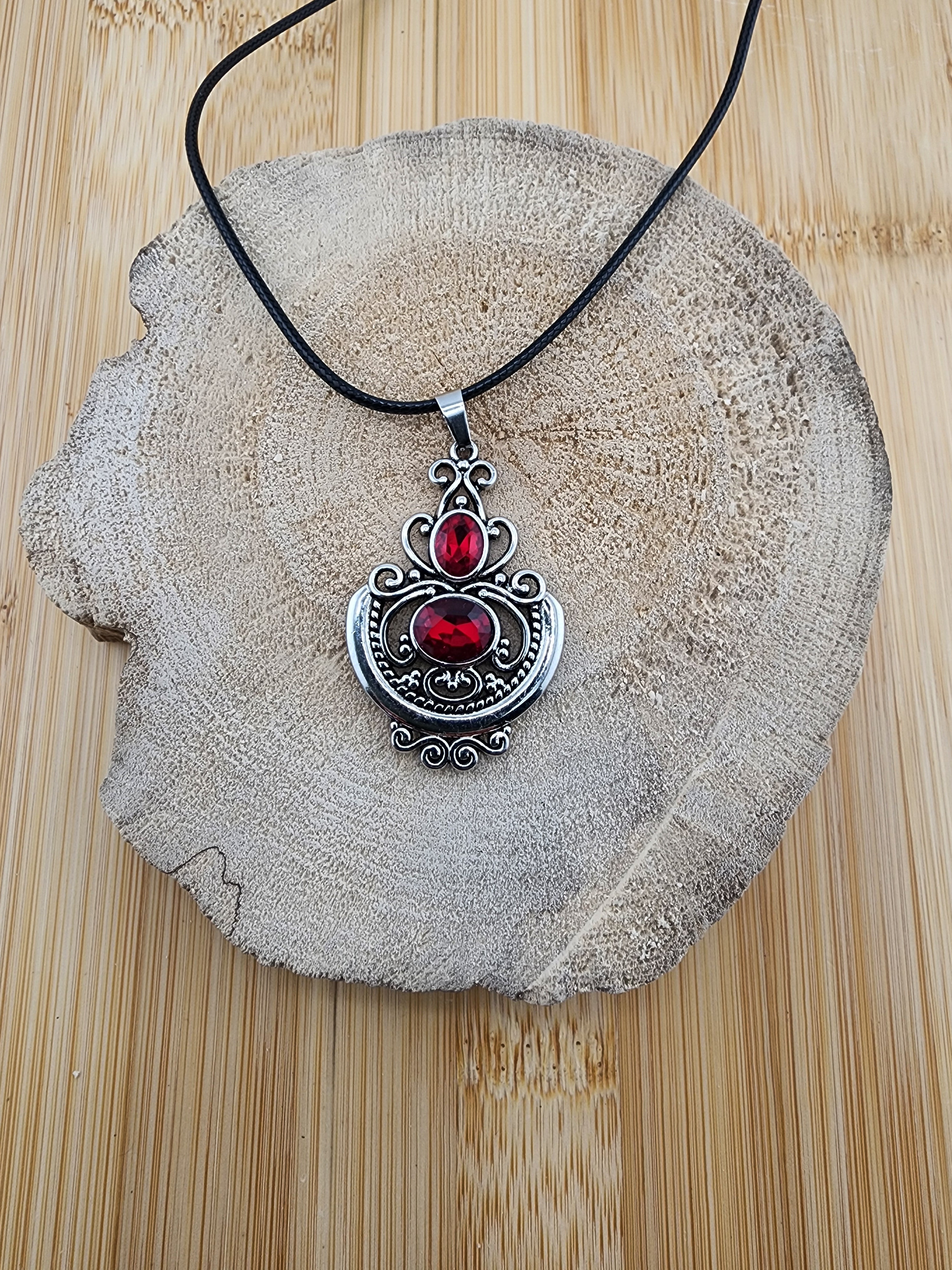 18in Adjustable Silver Tome Filigree Pendant Necklace with Red Gemstones