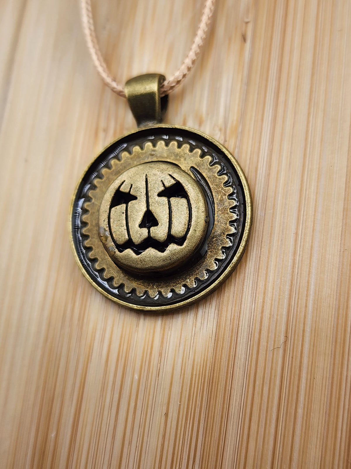 18in To 20in Adj Antique Gold Tone Pumpkin Medallion Necklace  Halloween Jewelry
