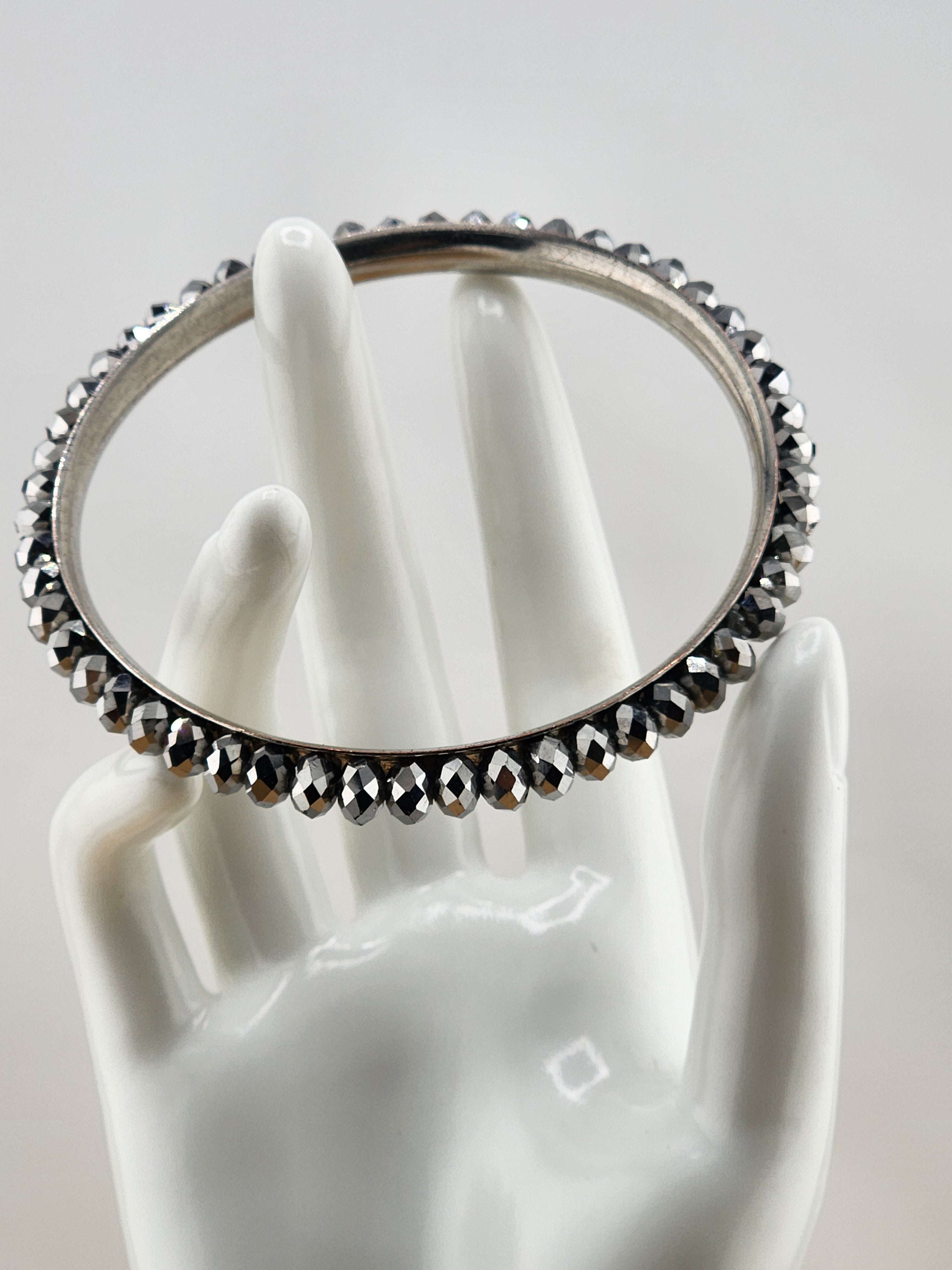8.25in Silver Tone Faceted Crystal Bangle Bracelet - C03